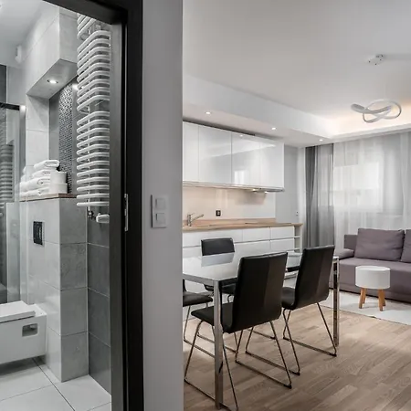 Rentplanet - Atal Tower Breslavia