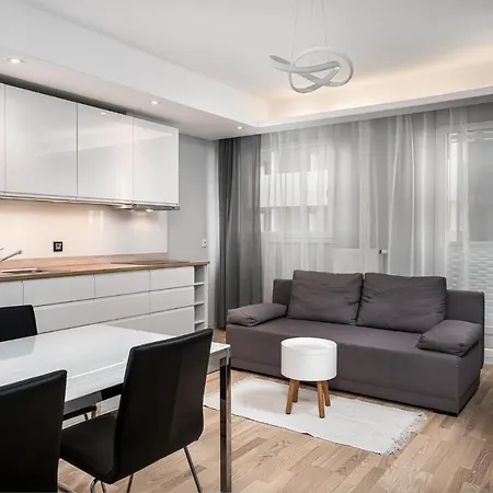 Rentplanet - Atal Tower Breslavia