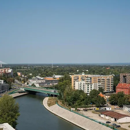 Rentplanet - Atal Tower Apartamento