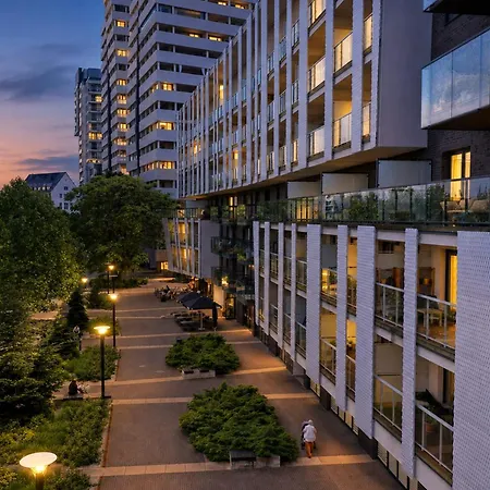 Rentplanet - Atal Tower Apartament *