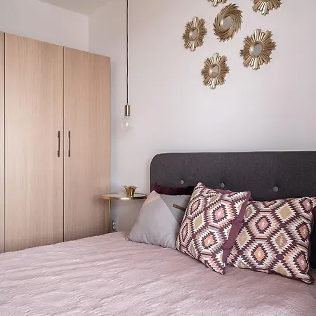 Appartement Rentplanet - Atal Tower