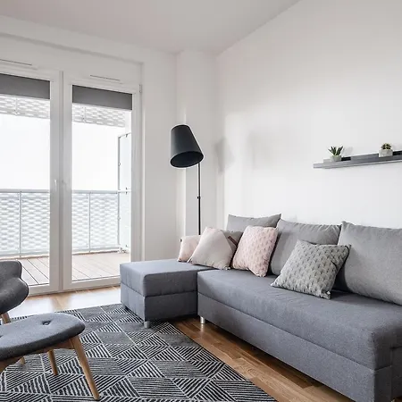 Rentplanet - Atal Tower Appartement