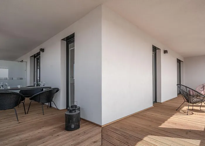 Rentplanet - Atal Tower